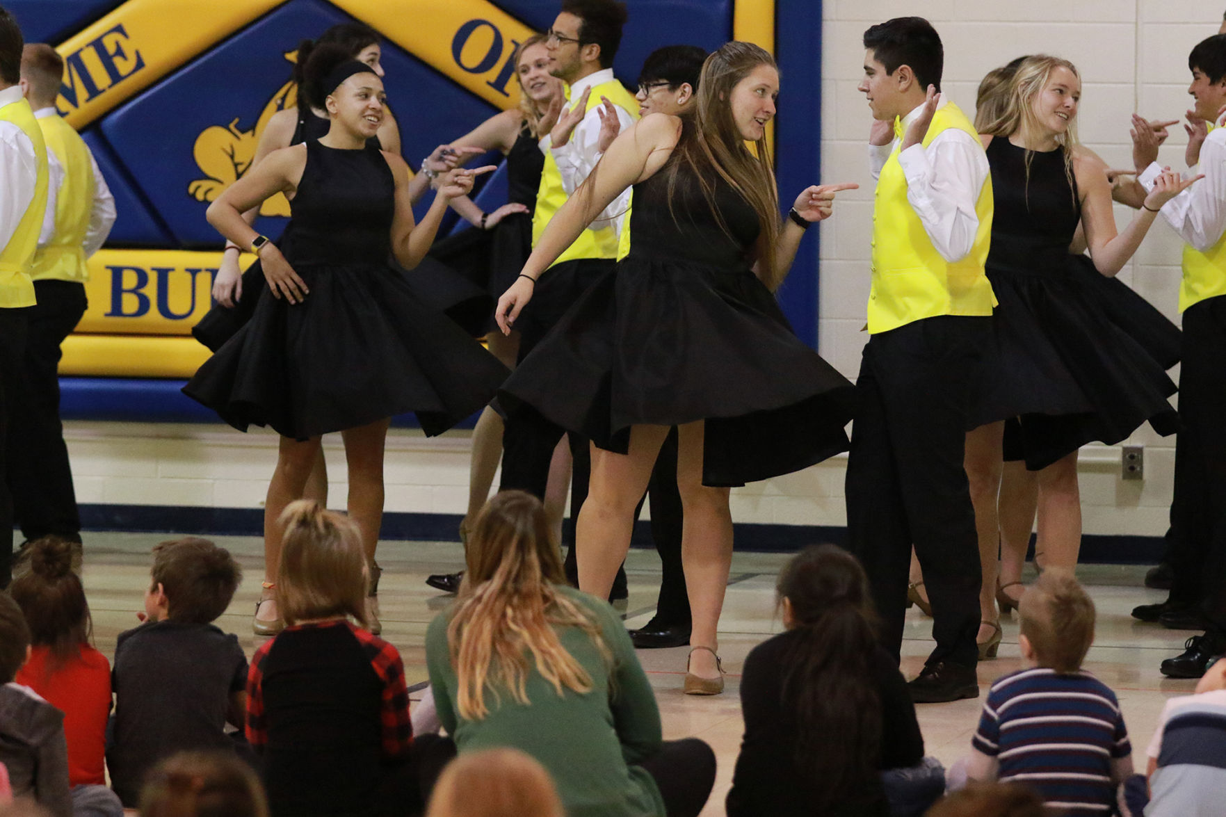 PHOTO GALLERY Harmony performs at Northfield Elementary